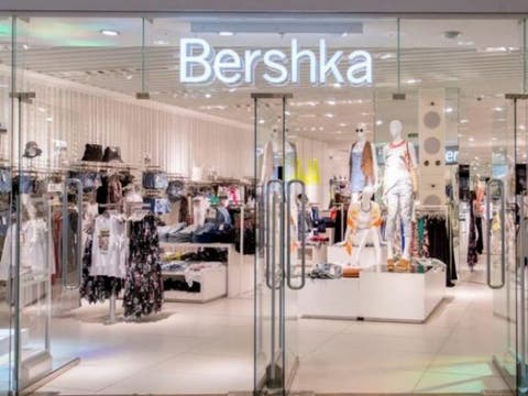 Caos Absoluto En Bershka Y Stradivarius Con Tallas De Las Camisetas