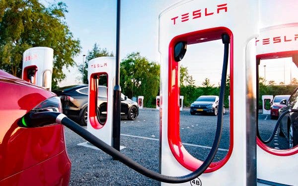 Tesla Supercargador V3 llega a España