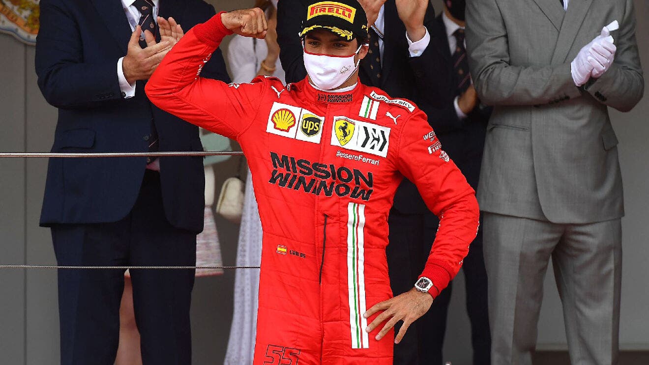 podio Carlos Sainz