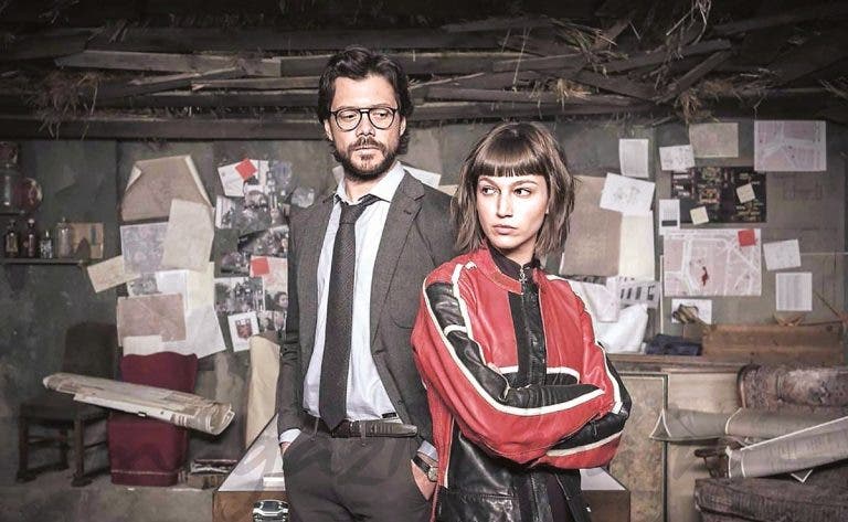 Casa Papel Profesor