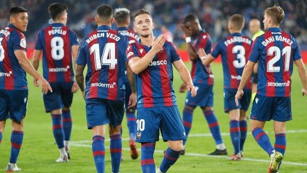 fichajes Levante