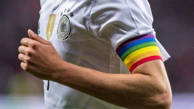 brazalete lgbt