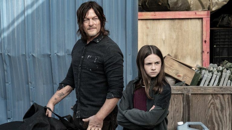 Judith Walking Dead