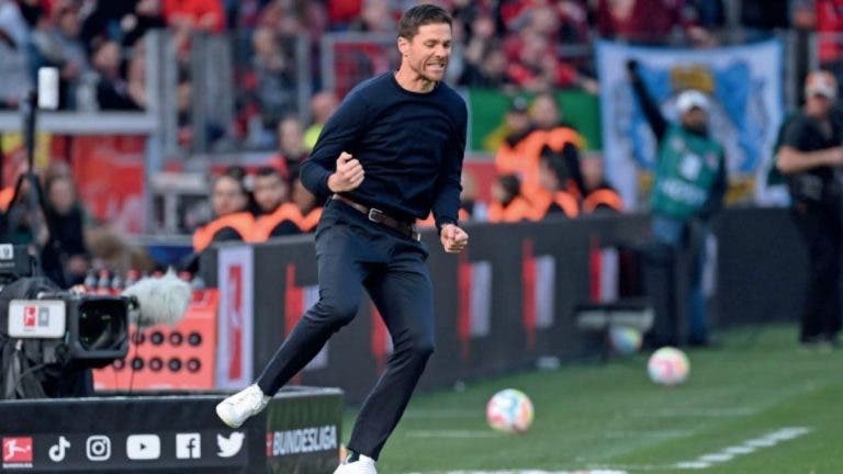 Xabi Alonso Leverkusen