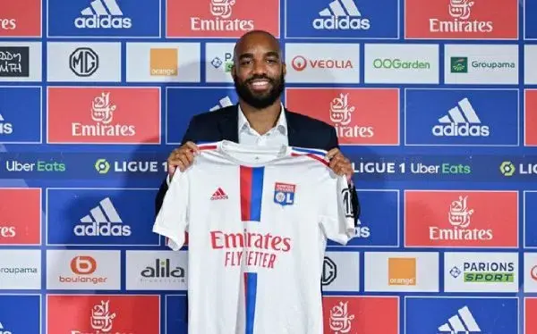  Lacazette atlético 