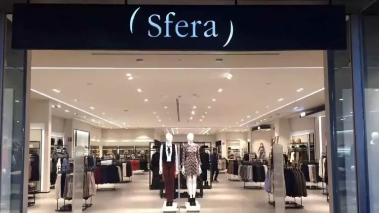 vestido estampado Sfera