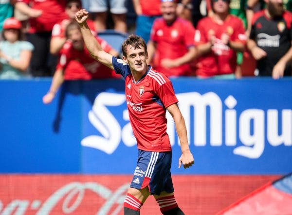 Un gran club de LaLiga se interesa por Aimar Oroz