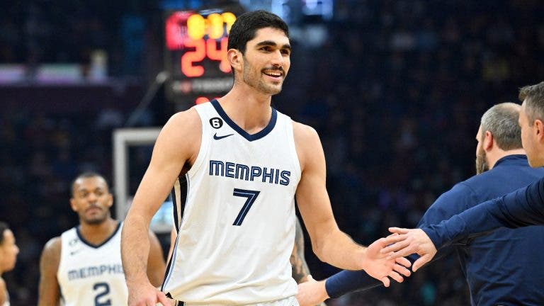 Santi Aldama pierde su sitio en la rotación de Memphis Grizzlies