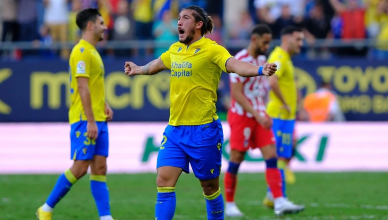 Cádiz CF da por imposible la renovación de Espino