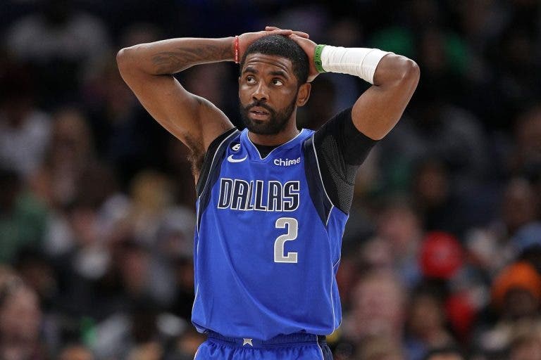 Irving no quiere seguir en Dallas Mavericks