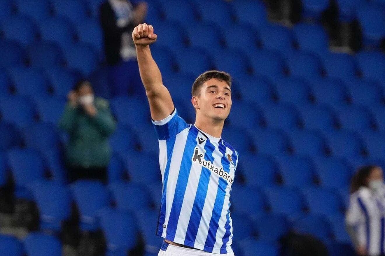 Sorloth, más cerca de seguir en la Real Sociedad