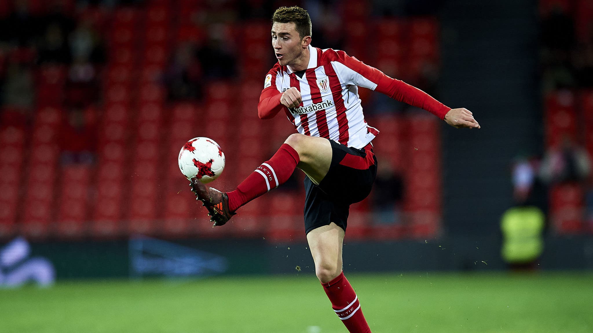 Azpilicueta y Laporte athletic