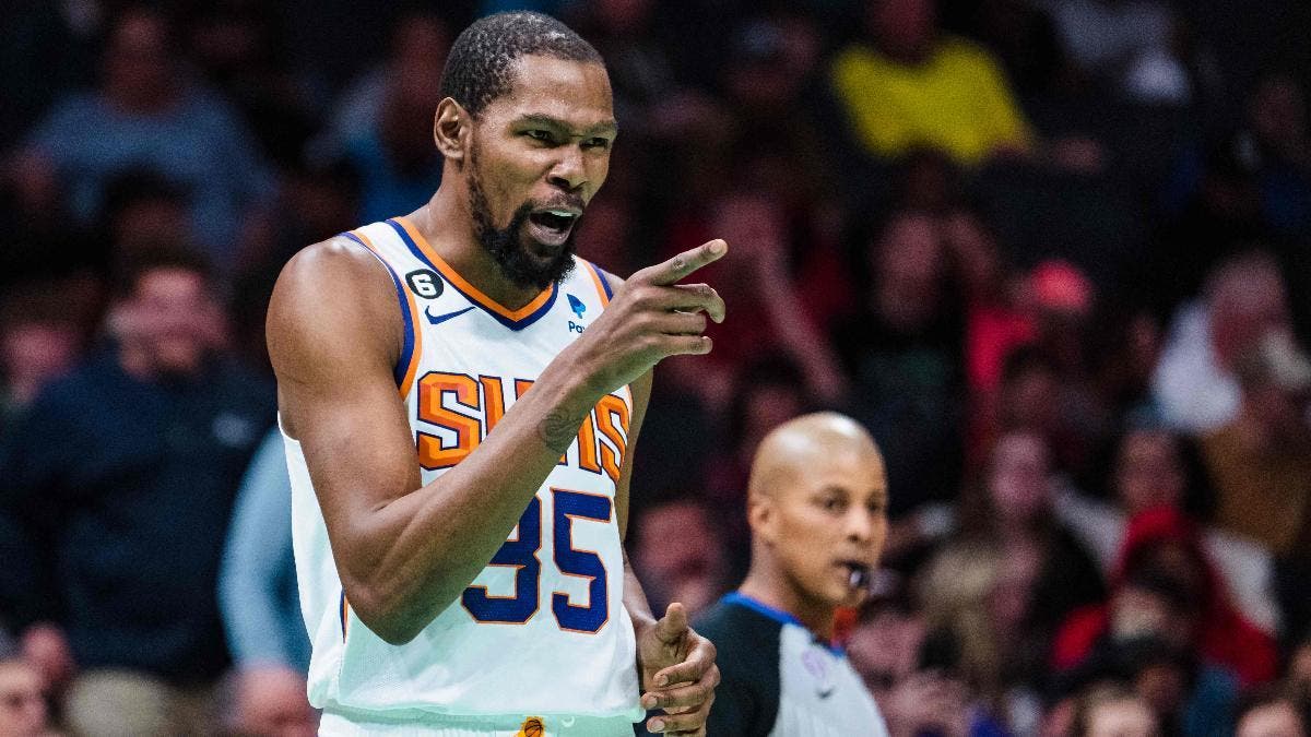 Durant pide un nuevo movimiento a Phoenix Suns