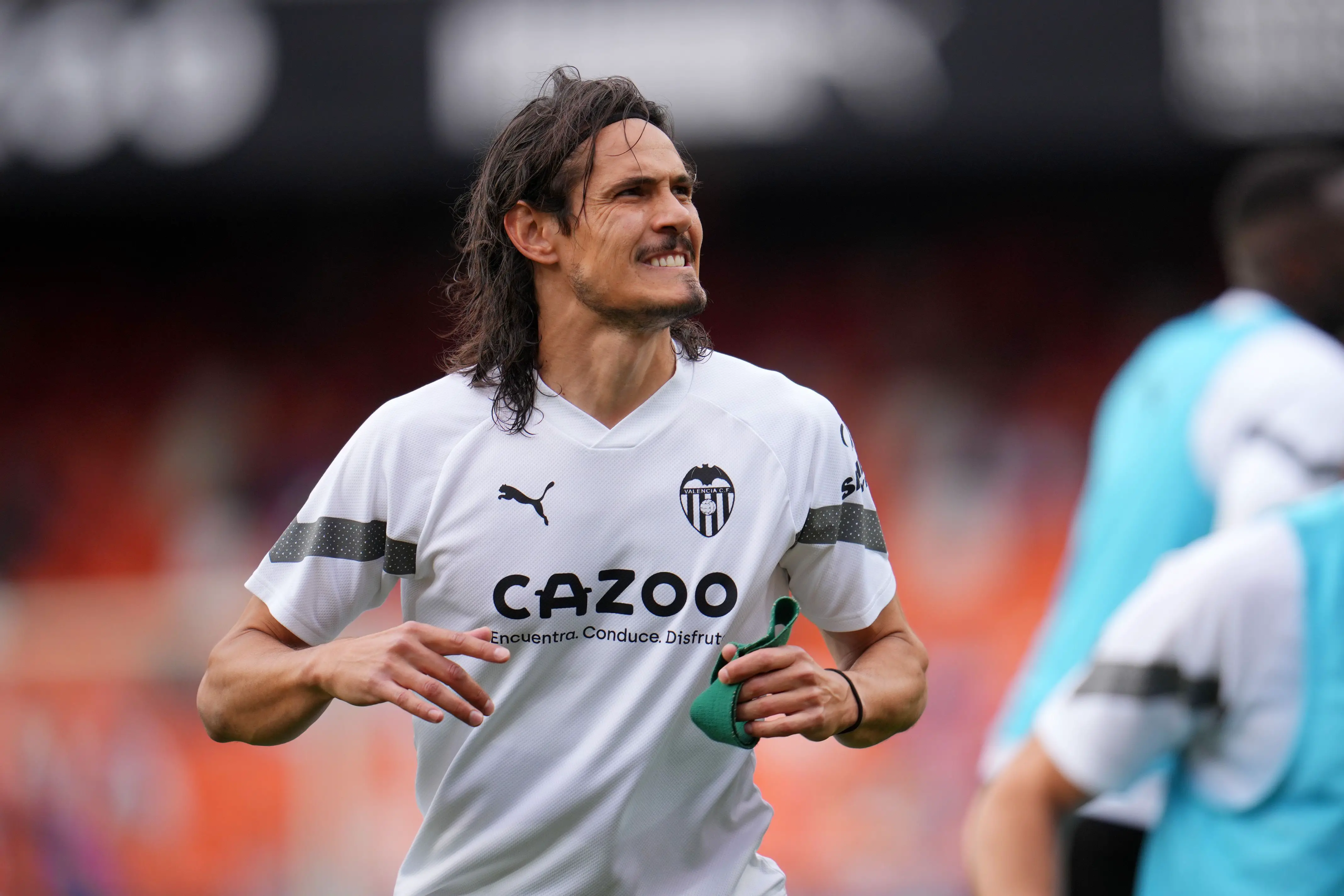 El Valencia CF ya le busca sustituto a Cavani