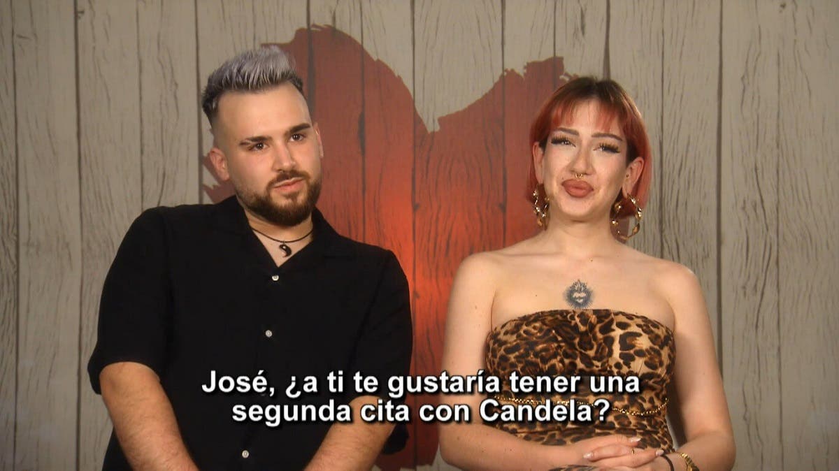 Candela y José durante su entrevista en 'First Dates'.