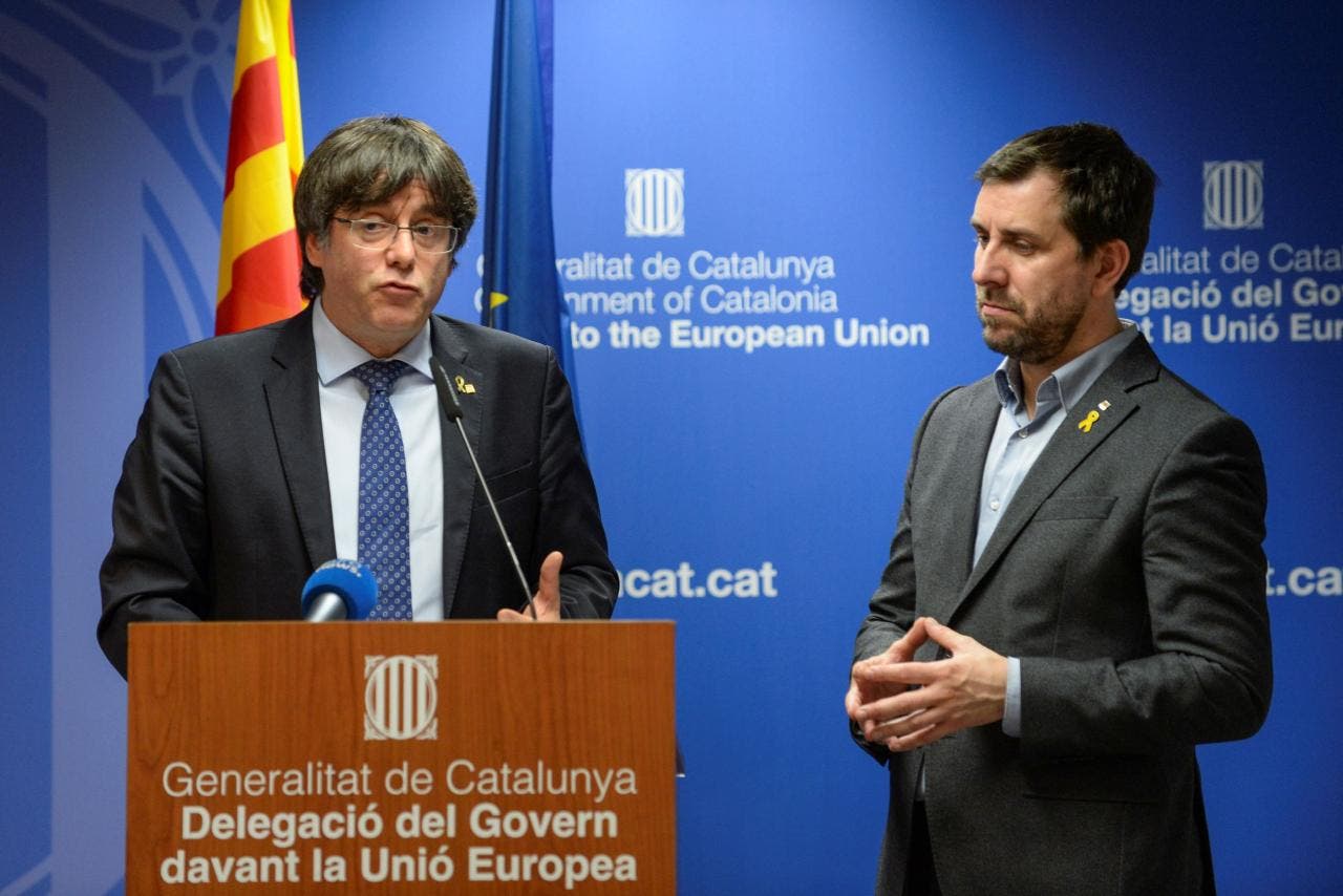 Carles Puigdemont y Toni Comín, figuras políticas, referentes al artículo sobre la decisión del TC Puigdemont y Comín.