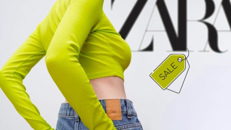 Selección de prendas en rebajas Zara, cartel 'Sale' en primer plano