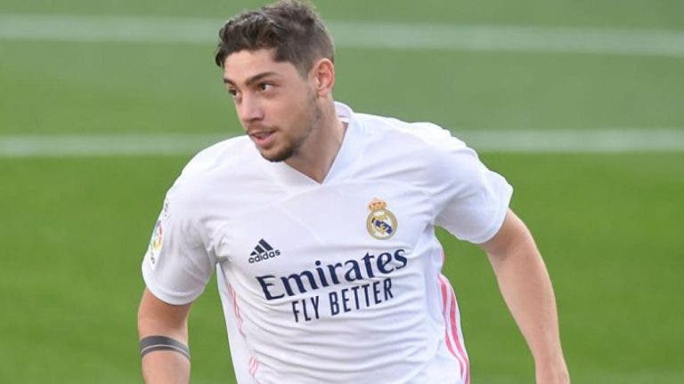 Fede Valverde del Real Madrid en pleno partido.