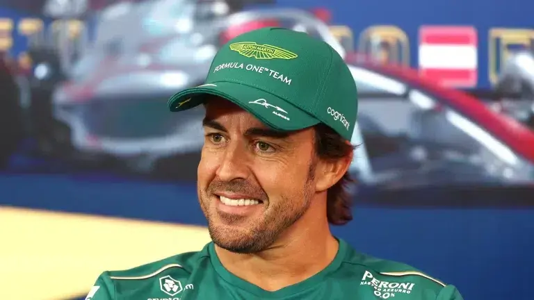 Fernando Alonso Aston Martin