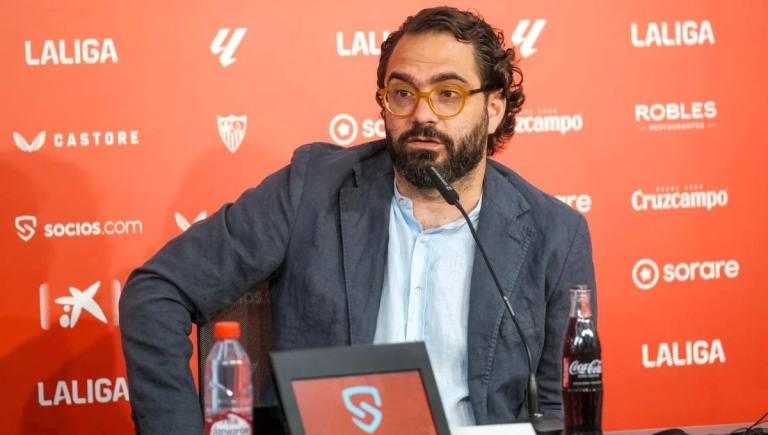 Víctor Orta, a punto de cerrar un nuevo fichaje para el Sevilla FC