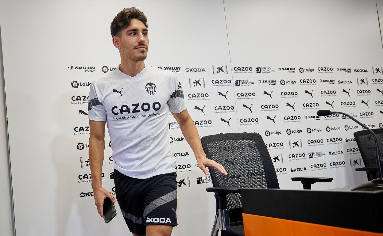 André Almeida podría salir del Valencia CF en 2024