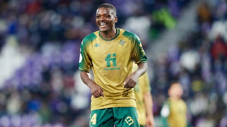 William Carvalho espera recuperar su puesto en el once del Betis