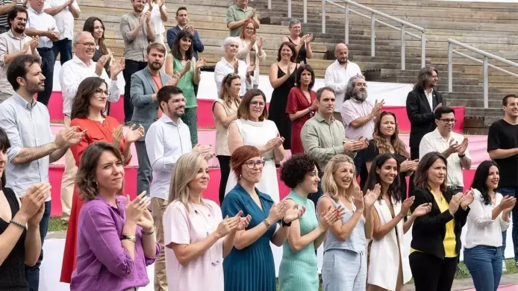 Yolanda Díaz, líder de SUMAR, presenta las candidaturas de la lista, relacionando a Podemos y Yolanda Díaz