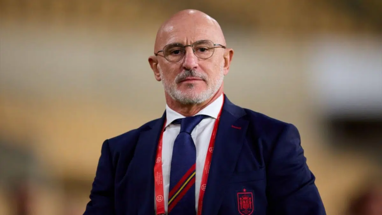 España sueña con un entrenador para el Mundial de 2030