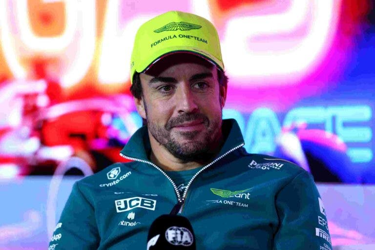 Fernando Alonso no está contento con las últimas normas de la FIA