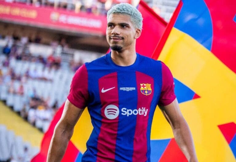 Araújo jugará un papel clave en el fichaje que persigue el FC Barcelona