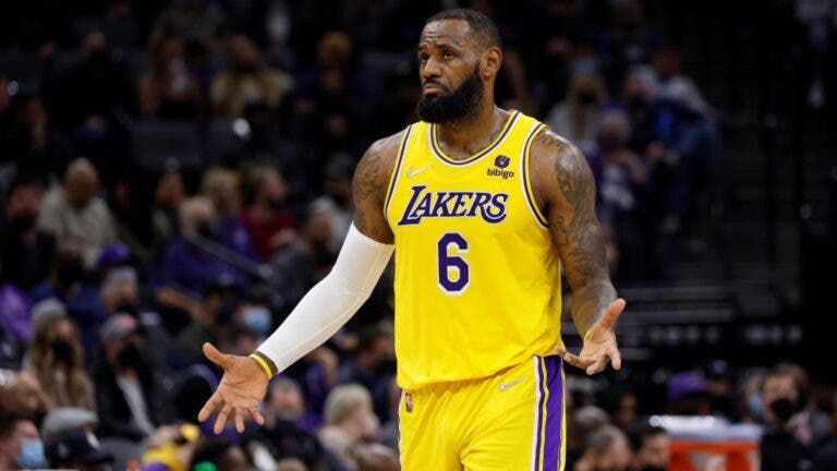 Los Lakers quieren más refuerzos para acompañar a LeBron James