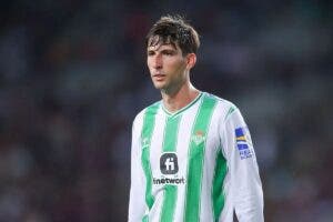 Miranda abandonará el Betis en enero