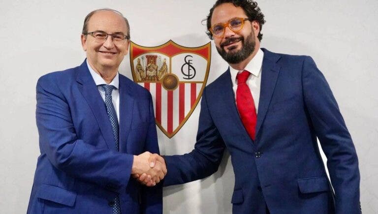 Los contratos del Sevilla FC