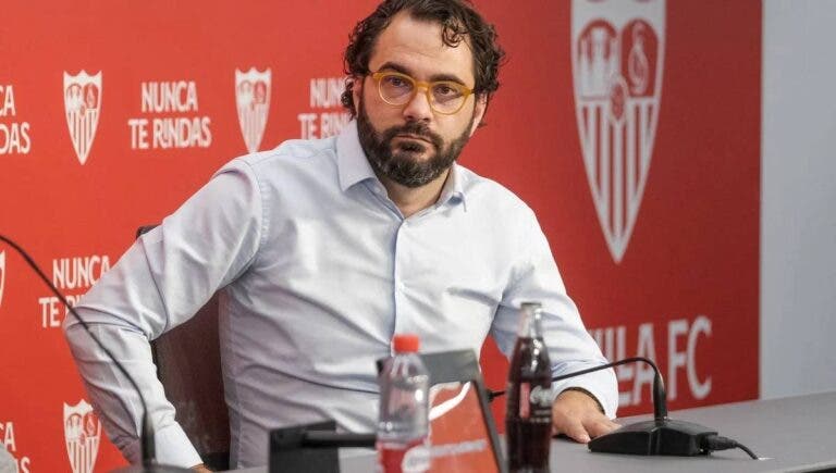 Los contratos del Sevilla FC