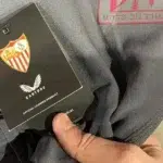 Castore ha tenido un importante fallo de etiquetado con las camisetas del Athletic