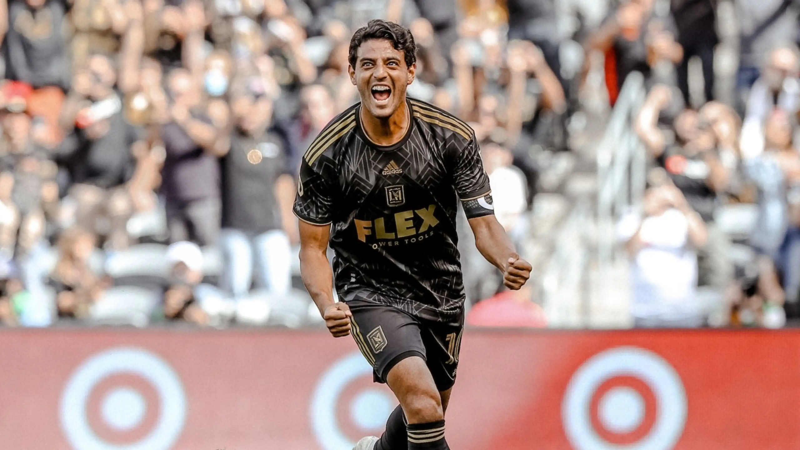 Carlos Vela se acerca a la Real Sociedad