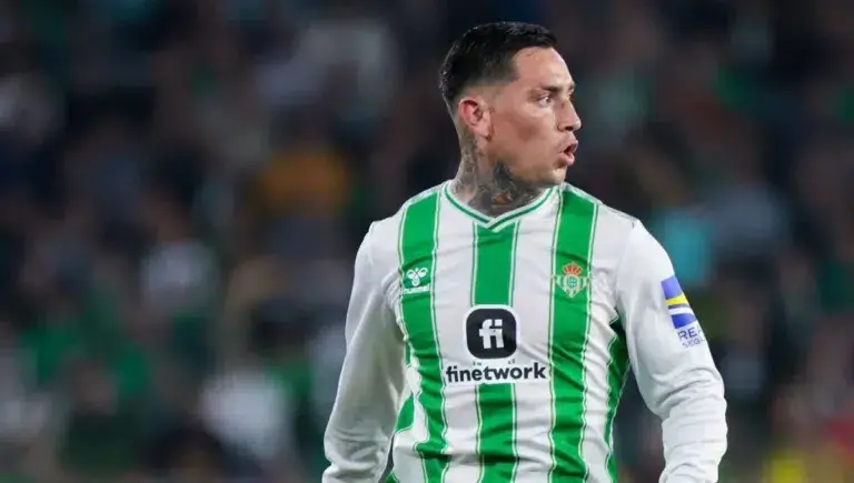 Chimy Ávila en el Betis