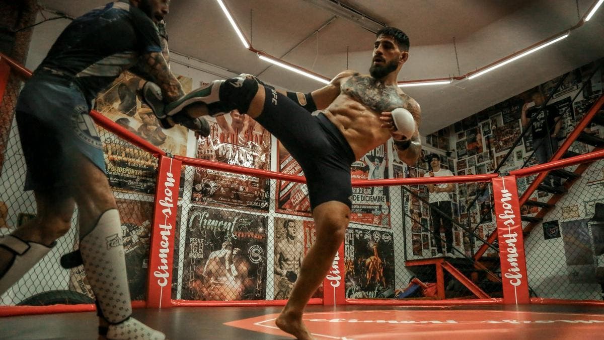  Ilia Topuria UFC