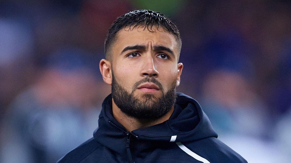 Fekir Betis suplente