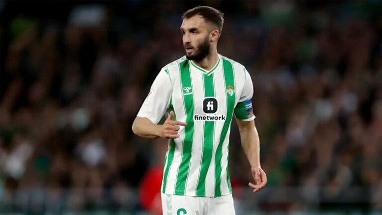 Pezzella cláusula