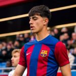 Marc Bernal con la equipación del FC Barcelona, pretendido por el Real Oviedo para el mercado de invierno de 2026.
