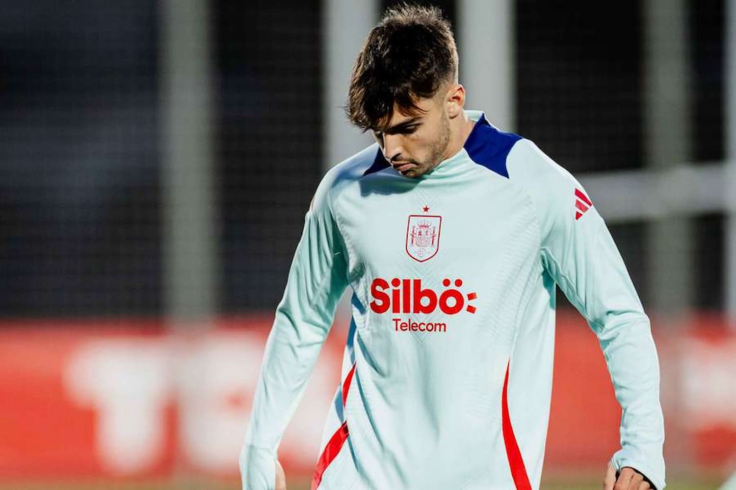 Raúl Asencio sufre menosprecio brutal de jugador del Mallorca en El  Partidazo de Cope
