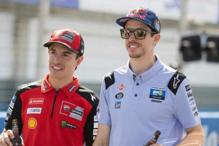 Hermanos Márquez