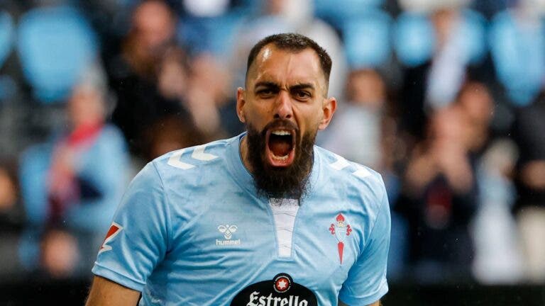 Borja Iglesias Celta Betis