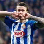 Carlos Romero celebrando un gol con la camiseta del RCD Espanyol en el Stage Front Stadium