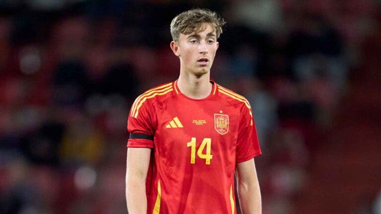 Huijsen sueldo Real Madrid