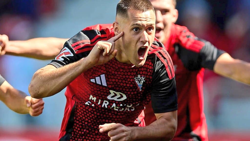 Urko Izeta Mirandés Athletic Eibar