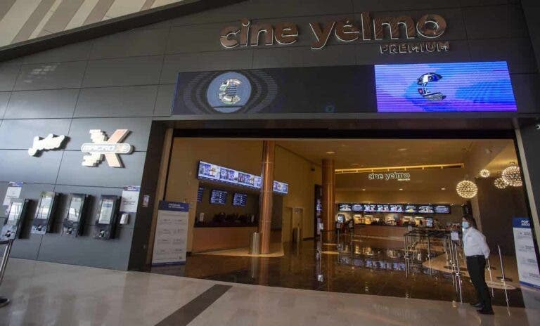 Cines