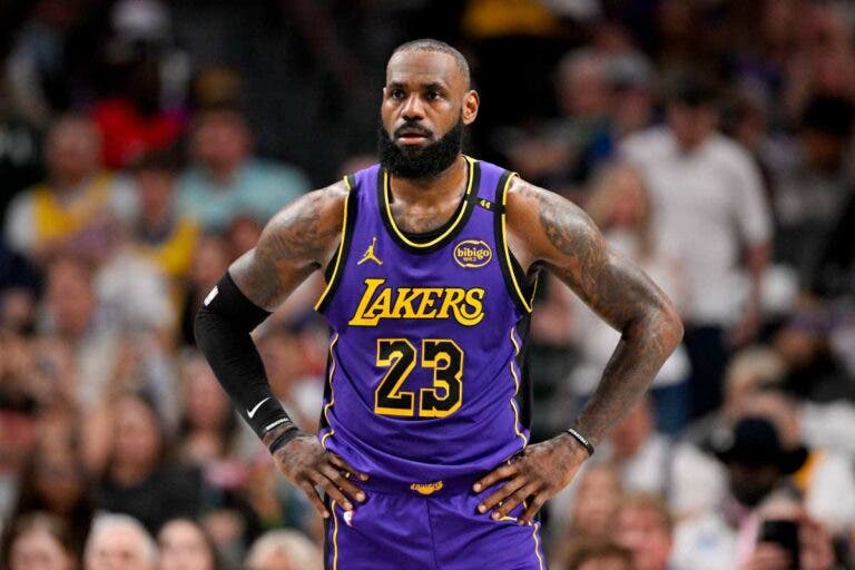 LeBron James traspaso