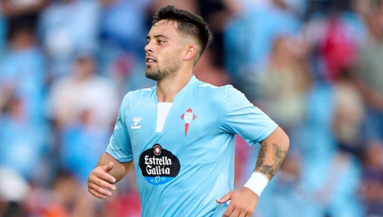 Fran Beltrán durante un partido con el Celta de Vigo, pretendido por Míchel para reforzar el centro del campo del Girona FC